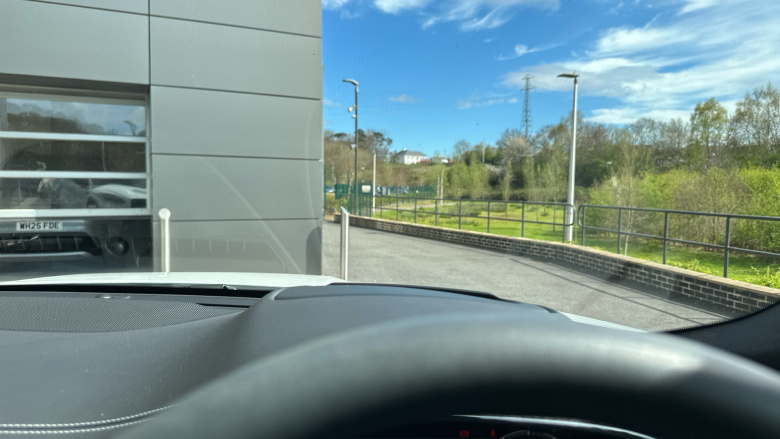 Jaguar E-Pace 2.0 D200 R-Dynamic HSE Black 5dr Auto Diesel Estate